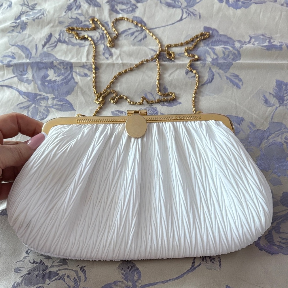 Elegant White Pleated Clutch with Gold Chain